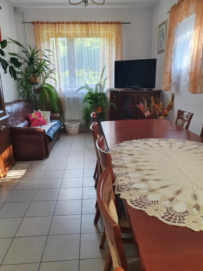 Agroturystyka Las I Woda Prazmow Exteriér fotografie